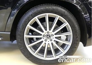 Mercedes-Benz GLS-Class GLS450d 4MATIC 2024 года из Южной Кореи