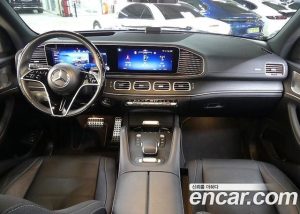 Mercedes-Benz GLS-Class GLS450d 4MATIC 2024 года из Южной Кореи