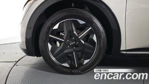 Kia EV6 Long Range 4WD 2025 года из Южной Кореи