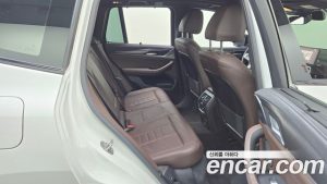 BMW X3 xDrive 20i M Sport 2023 года из Южной Кореи
