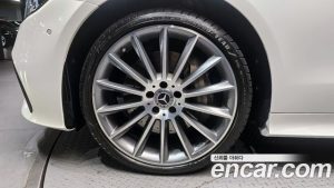 Mercedes-Benz E-Class E450 4MATIC Cabriolet 2023 года из Южной Кореи