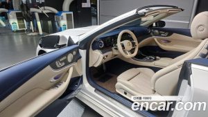 Mercedes-Benz E-Class E450 4MATIC Cabriolet 2023 года из Южной Кореи