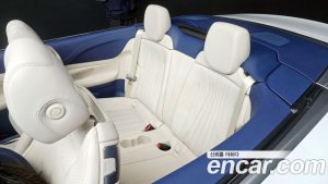 Mercedes-Benz E-Class E450 4MATIC Cabriolet 2023 года из Южной Кореи