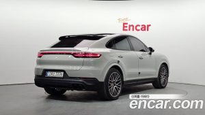 Porsche Cayenne 3.0 Coupe 2023 года из Южной Кореи