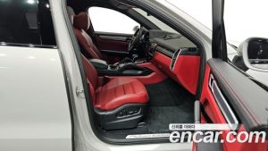 Porsche Cayenne 3.0 Coupe 2023 года из Южной Кореи