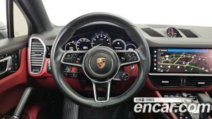 Porsche Cayenne 3.0 Coupe 2023 года из Южной Кореи