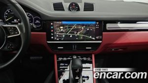Porsche Cayenne 3.0 Coupe 2023 года из Южной Кореи
