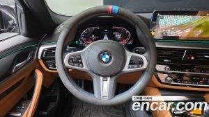BMW 5-Series 520i M Sport 2023 года из Южной Кореи