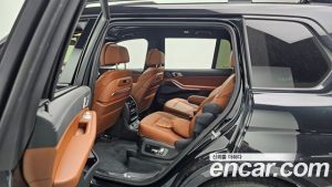 BMW X7 xDrive 40d M Sport 6 2025 года из Южной Кореи