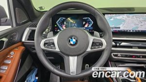 BMW X7 xDrive 40d M Sport 6 2025 года из Южной Кореи