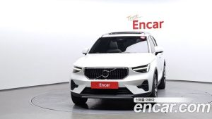 Volvo XC40 B4 ULTIMATE Bright 2024 года из Южной Кореи