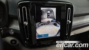 Volvo XC40 B4 ULTIMATE Bright 2024 года из Южной Кореи