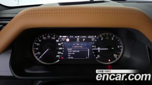 Land Rover Defender 110 D300 HSE 2023 года из Южной Кореи