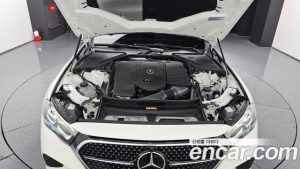Mercedes-Benz E-Class E200 Avantgarde 2025 года из Южной Кореи