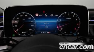Mercedes-Benz E-Class E200 Avantgarde 2025 года из Южной Кореи
