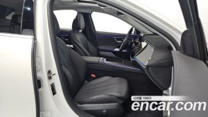 Mercedes-Benz E-Class E200 Avantgarde 2025 года из Южной Кореи