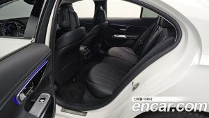 Mercedes-Benz E-Class E200 Avantgarde 2025 года из Южной Кореи