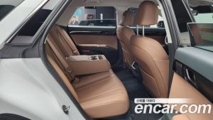 Hyundai Grandeur 2.5 Бензин 2WD 2025 года из Южной Кореи