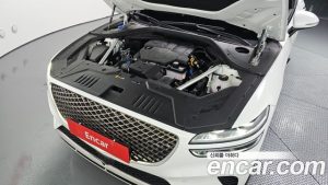 Genesis GV70 2.5T Бензин AWD 2024 года из Южной Кореи