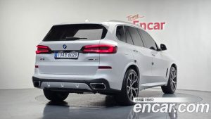 BMW X5 xDrive 40i M Sport 2023 года из Южной Кореи