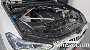 BMW X5 xDrive 40i M Sport 2023 года из Южной Кореи