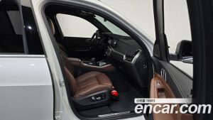BMW X5 xDrive 40i M Sport 2023 года из Южной Кореи