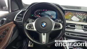 BMW X5 xDrive 40i M Sport 2023 года из Южной Кореи