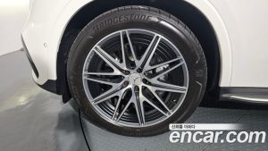 Mercedes-Benz GLC-Class AMG GLC43 4MATIC Coupe 2025 года из Южной Кореи