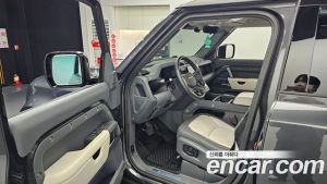 Land Rover Defender 110 D300 X- HSE 2024 года из Южной Кореи