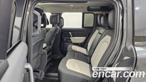 Land Rover Defender 110 D300 X- HSE 2024 года из Южной Кореи