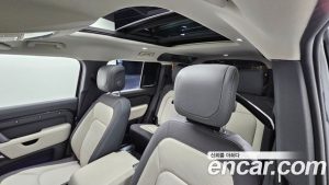 Land Rover Defender 110 D300 X- HSE 2024 года из Южной Кореи