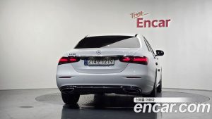 Mercedes-Benz E-Class E250 Avantgarde 2023 года из Южной Кореи