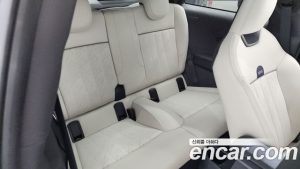 Mini Cooper Favoured 2025 года из Южной Кореи