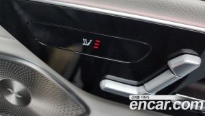Mercedes-Benz EQS EQS450 4MATIC 2023 года из Южной Кореи