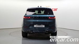 Land Rover Range Rover Sport P550E Dynamic HSE 2025 года из Южной Кореи