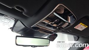 Land Rover Range Rover Sport P550E Dynamic HSE 2025 года из Южной Кореи