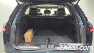 Land Rover Range Rover Sport P550E Dynamic HSE 2025 года из Южной Кореи