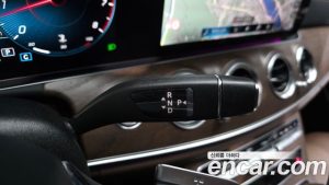Mercedes-Benz E-Class E250 Exclusive 2023 года из Южной Кореи