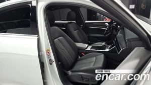 Audi A6 45 TFSI 4WD Premium 2023 года из Южной Кореи