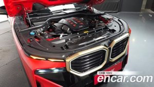 BMW XM 4.4 2023 года из Южной Кореи