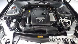 Mercedes-Benz E-Class E250 Exclusive 2023 года из Южной Кореи