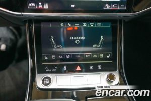 Audi A8 55 TFSI 4WD Premium LWB 2023 года из Южной Кореи