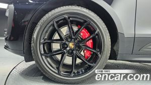 Porsche Macan 2.9 GTS 2022 года из Южной Кореи