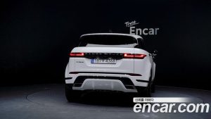 Land Rover Range Rover Evoque P250 Dynamic SE 2024 года из Южной Кореи