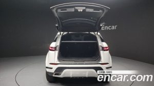Land Rover Range Rover Evoque P250 Dynamic SE 2024 года из Южной Кореи