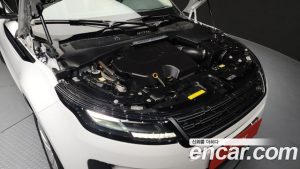 Land Rover Range Rover Evoque P250 S 2024 года из Южной Кореи