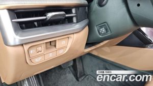 Hyundai Grandeur Calligraphy 2026 года из Южной Кореи