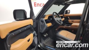 Land Rover Defender 110 P400 X 2024 года из Южной Кореи