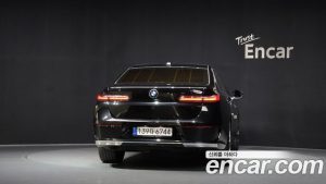 BMW 7-Series 740i sDrive Design Pure Excellence 2023 года из Южной Кореи