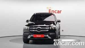 Mercedes-Benz GLE-Class GLE300d 4MATIC 2023 года из Южной Кореи